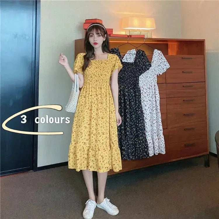 2025 printemps été nouvelle robe femmes Mini robes femme à manches courtes buste élastique imprimé fleuri plissé dos nu tenue décontractée