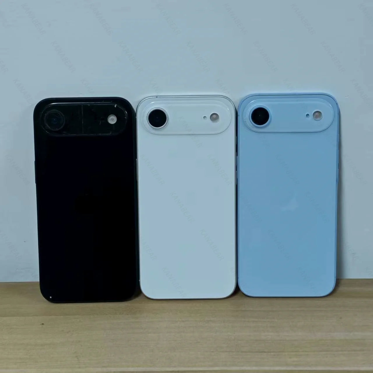 Ceci est un modèle de téléphone factice de la série iPhone 17, qui réplique dans un rapport 1:1 basé sur l'iphone réel.