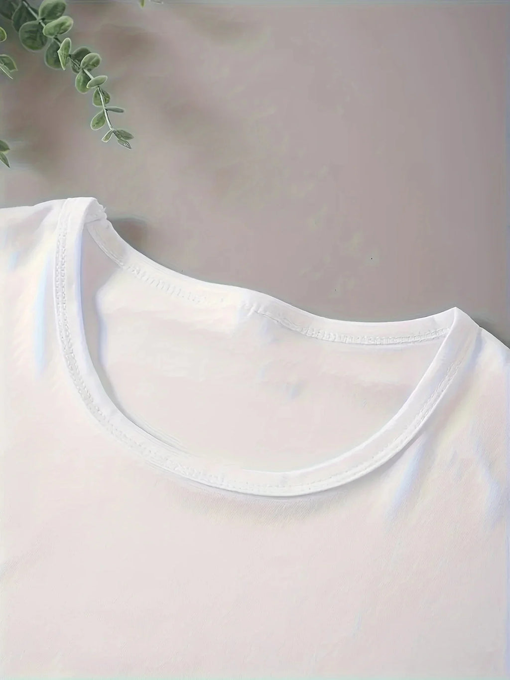 T-shirt imprimé ours en peluche pour femme, col rond doux, manches courtes, décontracté, parfait pour la mode printemps et été